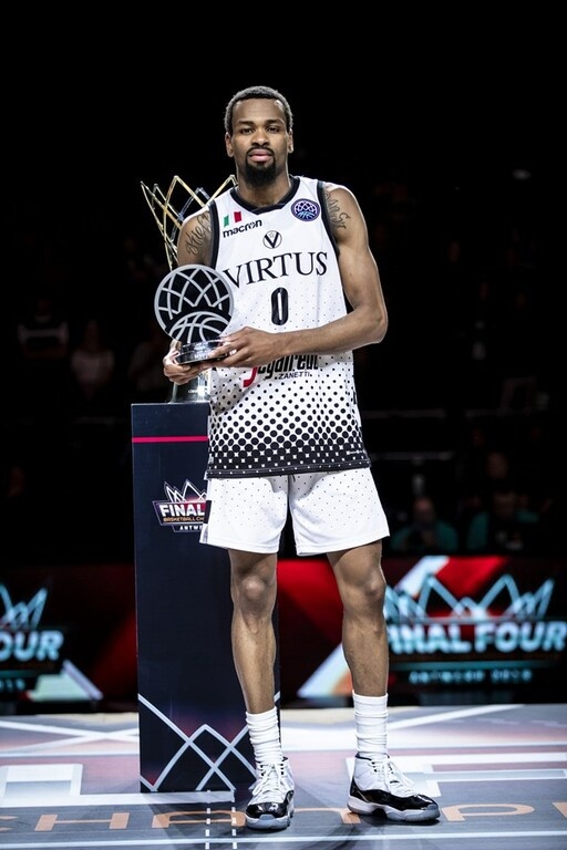 Basketball Champions League: Η συνήθεια που έγινε λατρεία για τον Πάντερ (video+photos)