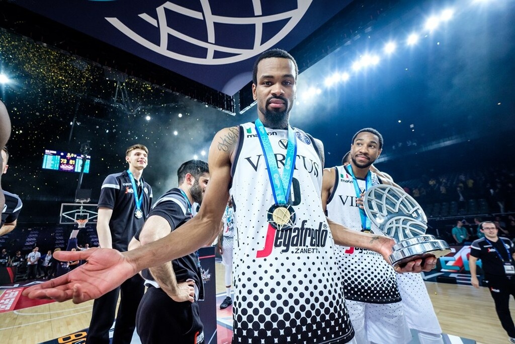 Basketball Champions League: Η συνήθεια που έγινε λατρεία για τον Πάντερ (video+photos)
