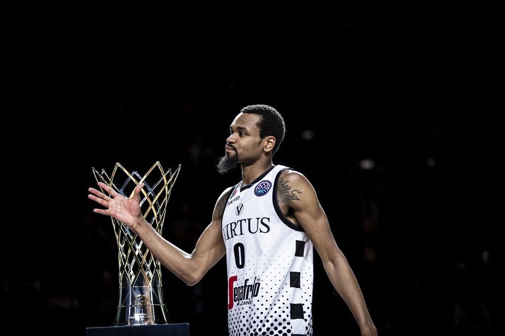 Basketball Champions League: Η συνήθεια που έγινε λατρεία για τον Πάντερ (video+photos)