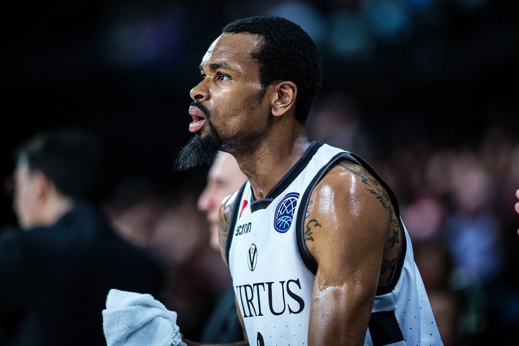 Basketball Champions League: Η συνήθεια που έγινε λατρεία για τον Πάντερ (video+photos)