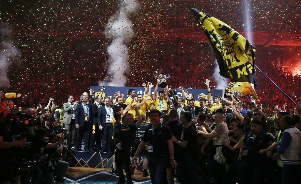 Σαν σήμερα: Η ΑΕΚ «Βασίλισσα» ξανά (photos+video)