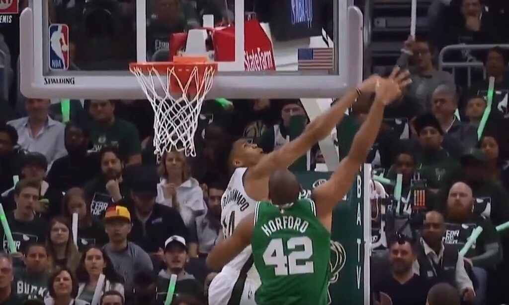 NBA: Απίστευτος Γιάννης διέλυσε τους Σέλτικς! (photos+video)