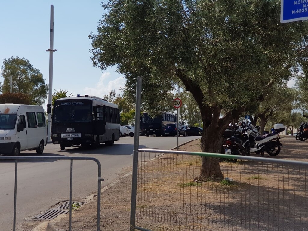 ΠΑΟΚ-ΑΕΚ: «Αστακός» το άδειο ΟΑΚΑ  - Οι πρώτες εικόνες πριν το τελικό (photos)