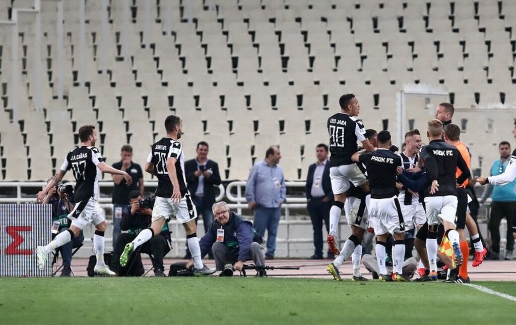 ΠΑΟΚ – ΑΕΚ: Το «κάρφωσε» με γκολάρα ο Άκπομ (video+photos)