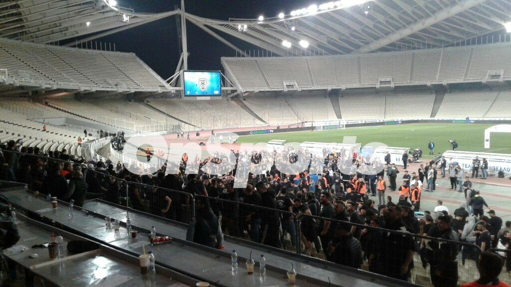 ΠΑΟΚ-ΑΕΚ: «Κλέφτες» φώναζαν οι οπαδοί του ΠΑΟΚ (photos)