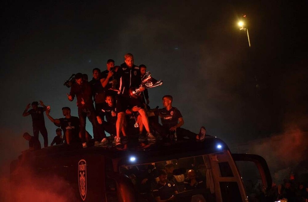 «Έπεσε» το «Μακεδονία»: Η αποθέωση του νταμπλούχου ΠΑΟΚ! (photos&videos)