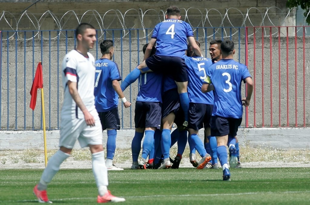 Πρωταθλήτρια στη Football League η Κ19 του Ηρακλή! (photos+video)