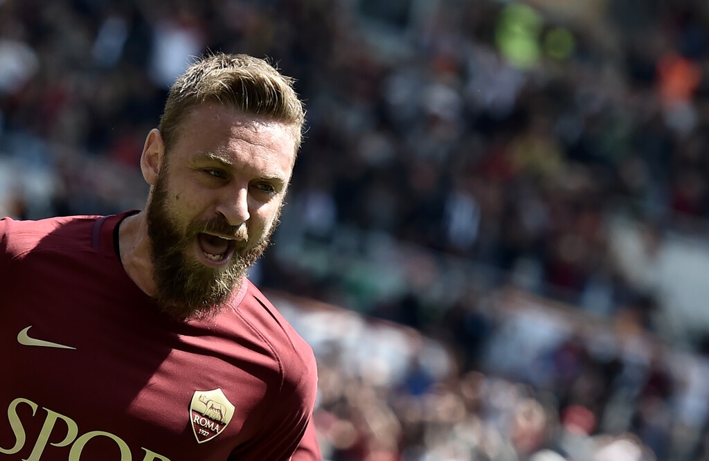 Ρόμα: Τέλος ο Ντε Ρόσι! (photos+video)