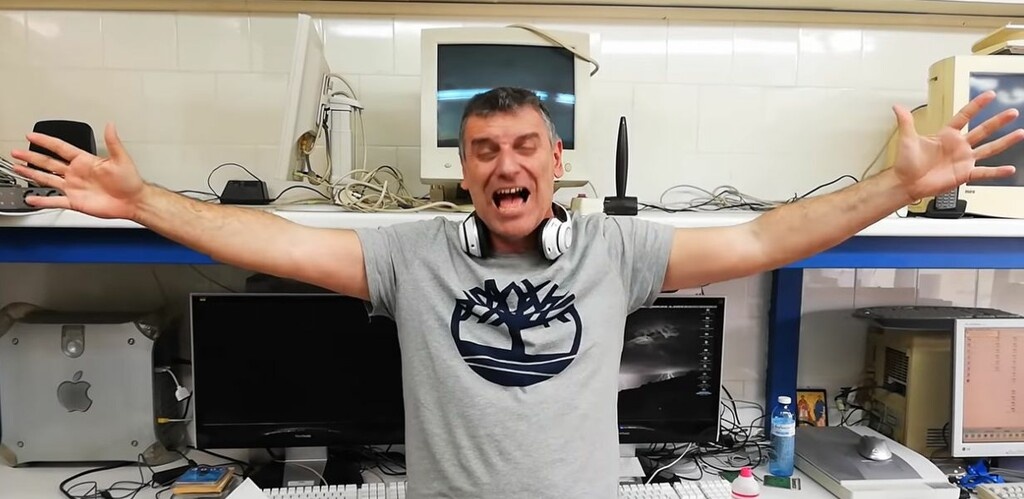 Πυρά... κατά πάντων από τον Καλαματιανό δημοσιογράφο...