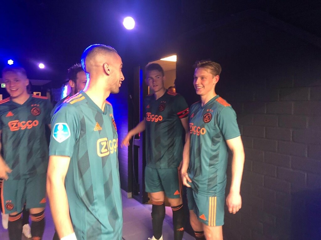 Στην κορυφή της Ολλανδίας ο Άγιαξ (photos)