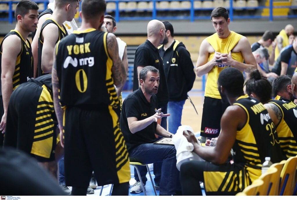 «Καυτός» Γιορκ πριν από τα playoffs της Basket League