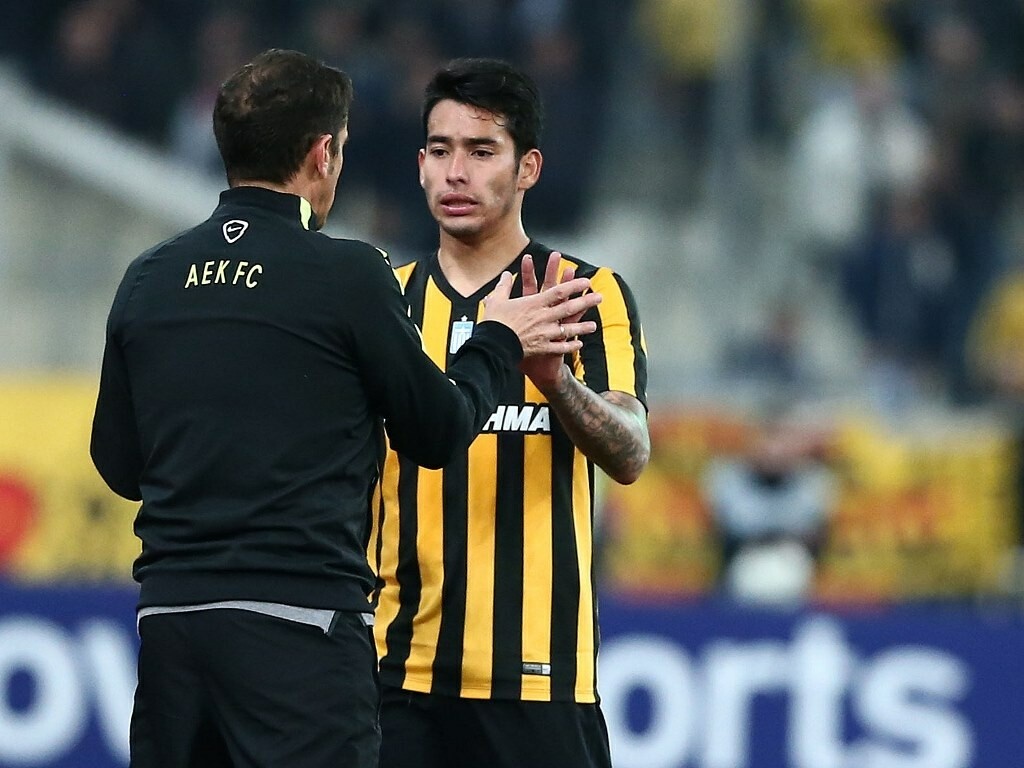 Ο Αραούχο για το ενδιαφέρον της ΑΕΚ και τον Χιμένεθ