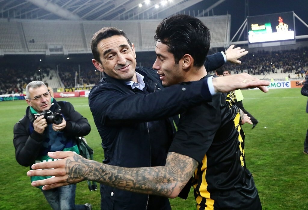 Ο Αραούχο για το ενδιαφέρον της ΑΕΚ και τον Χιμένεθ