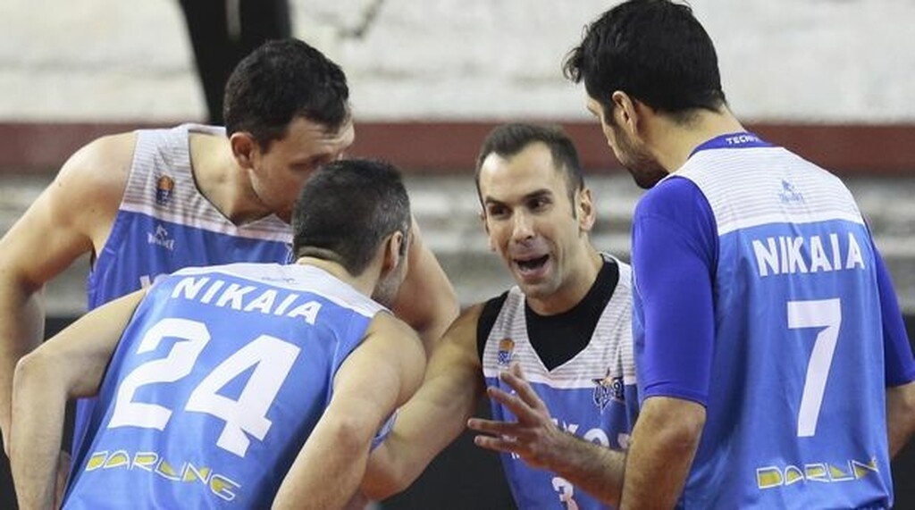 Παρελθόν από τον Ιωνικό Νικαίας ο Φώτης Βασιλόπουλος (photos)