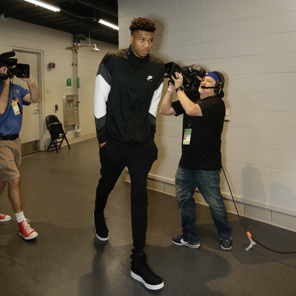 Αυτή είναι η ιστορία του Γιάννη Αντετοκούνμπο (video)