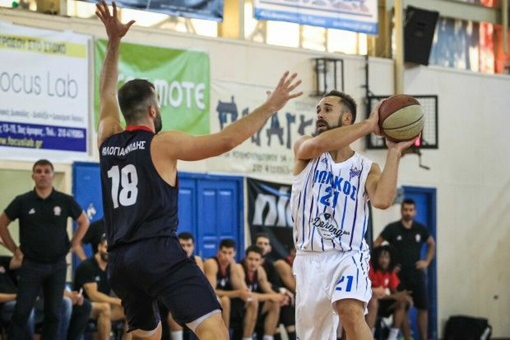 Παρελθόν από τον Ιωνικό Νικαίας ο Φώτης Βασιλόπουλος (photos)