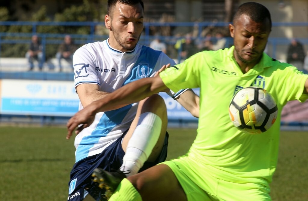 Παίκτη από τη Football League κλείνει η Λαμία (photos)