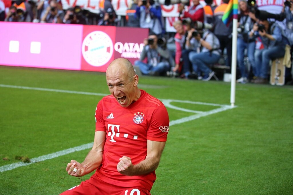 Bundesliga: Με «περίπατο» πήρε τον τίτλο η Μπάγερν Μονάχου (videos+photos)