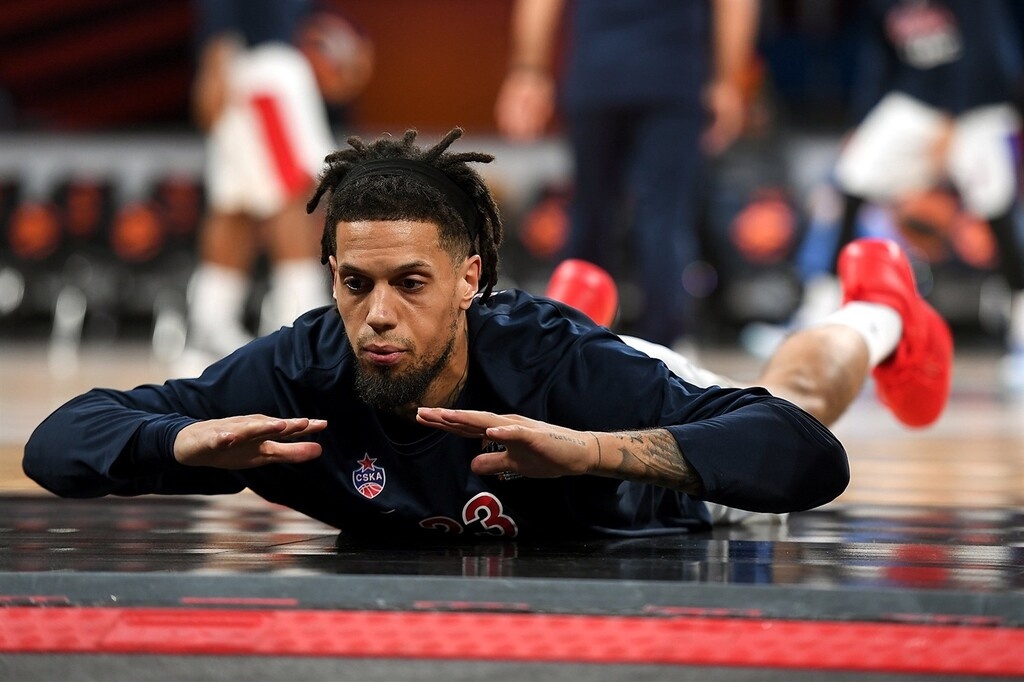 Αναντολού Εφές – ΤΣΣΚΑ Μόσχας: Οι πρώτες εικόνες του τελικού της Euroleague (photos+videos)