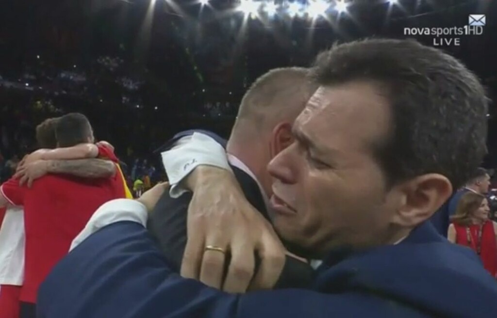 Euroleague Final Four: Η συγκλονιστική αγκαλιά Ιτούδη – Βατούτιν (photos+video)