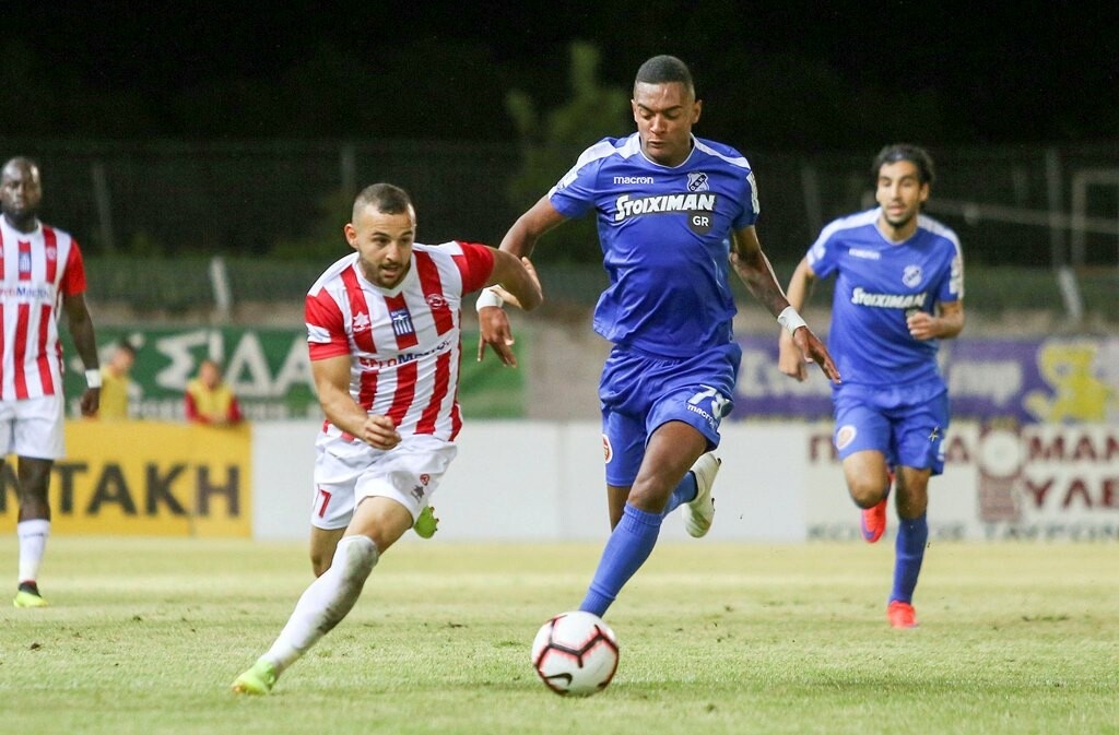 ΟΦΗ: Από τα Περιβόλια, στο νοσοκομείο ο Φερέιρα (photos)