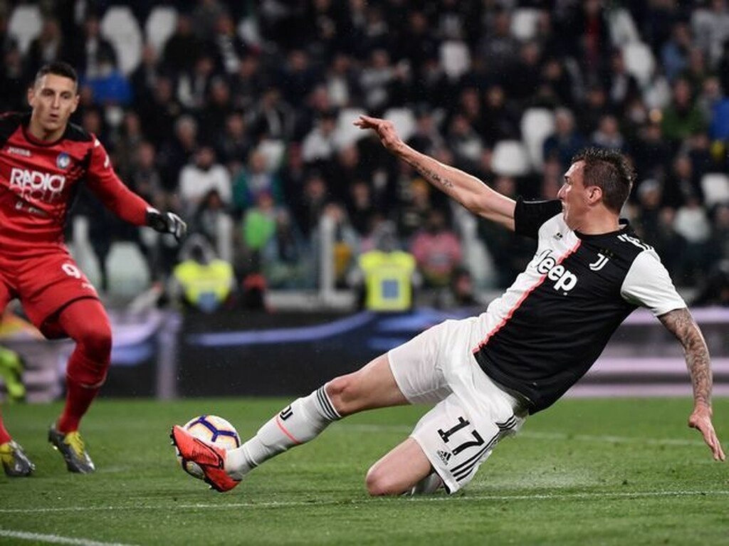 «Πάρτι» μαζί με τη Γιουβέντους στο «αντίο» Αλέγκρι και Μπαρτσάλι (videos)