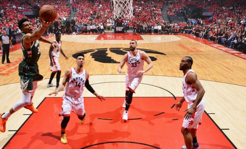 NBA: Τα highlights του Γιάννη Αντετοκούνμπο στο Game 3 (video+photos)