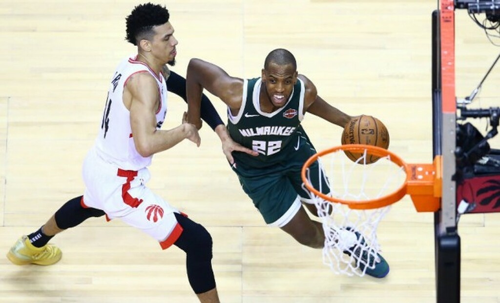 Τορόντο Ράπτορς-Μιλγουόκι Μπακς: Οι καλύτερες στιγμές του αγώνα (photos+video)