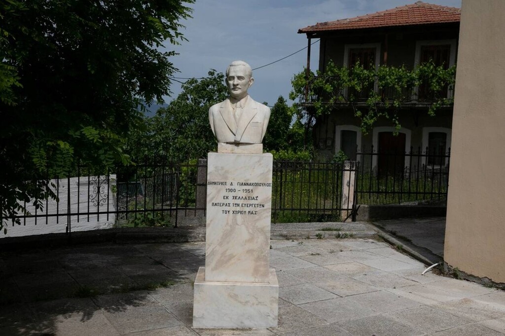 Η Σελλασία τίμησε τα αδέλφια Γιαννακόπουλου (pics & vid)