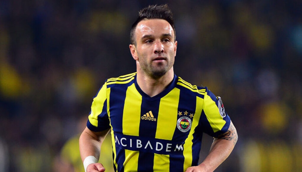 Ολυμπιακός: Εξελίξεις με Βαλμπουενά (photos)