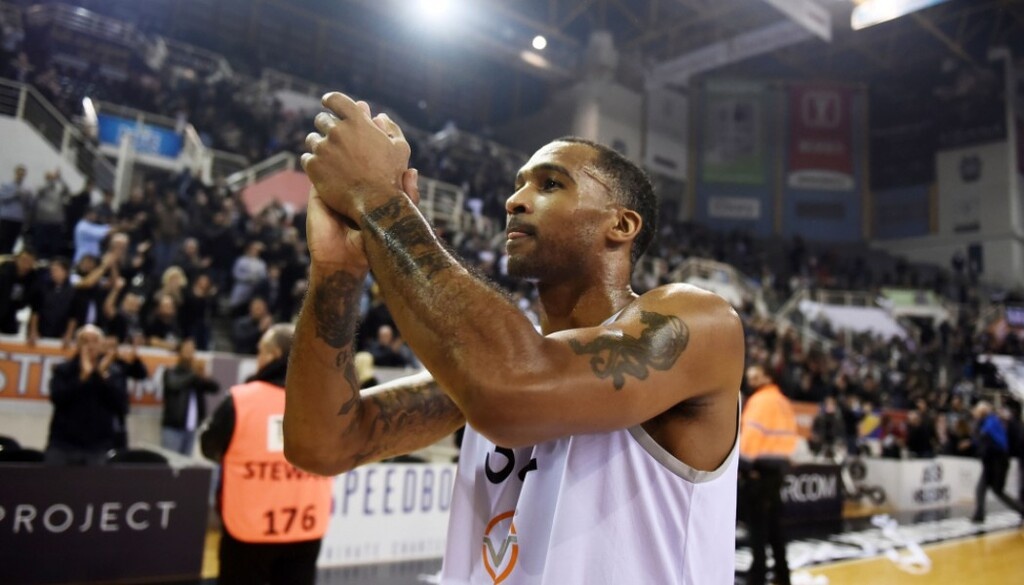 ΠΑΟΚ: «Ευχαριστούμε Φιλ» (photos)