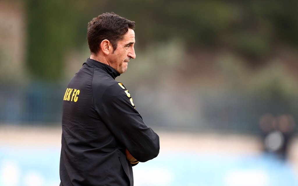 ΑΕΚ: Ενημερώθηκε επίσημα πως φεύγει ο Χιμένεθ