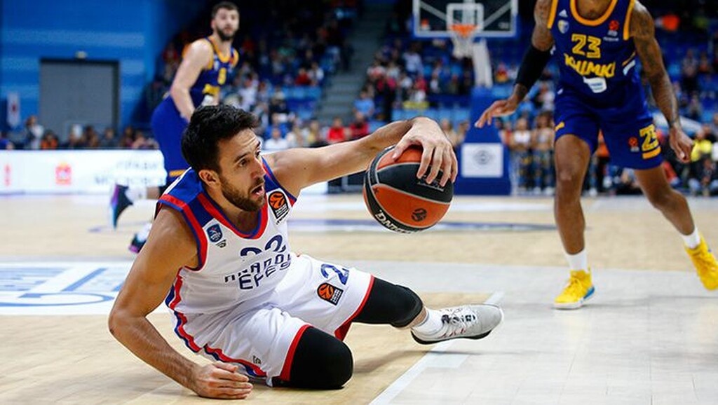 Κράτησε και Μίσιτς η Εφές! (photos)