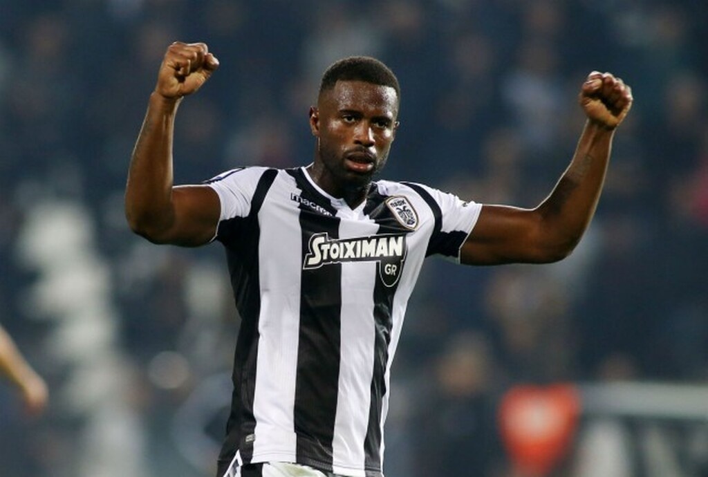 Τραμπζονσπόρ για Βαρέλα