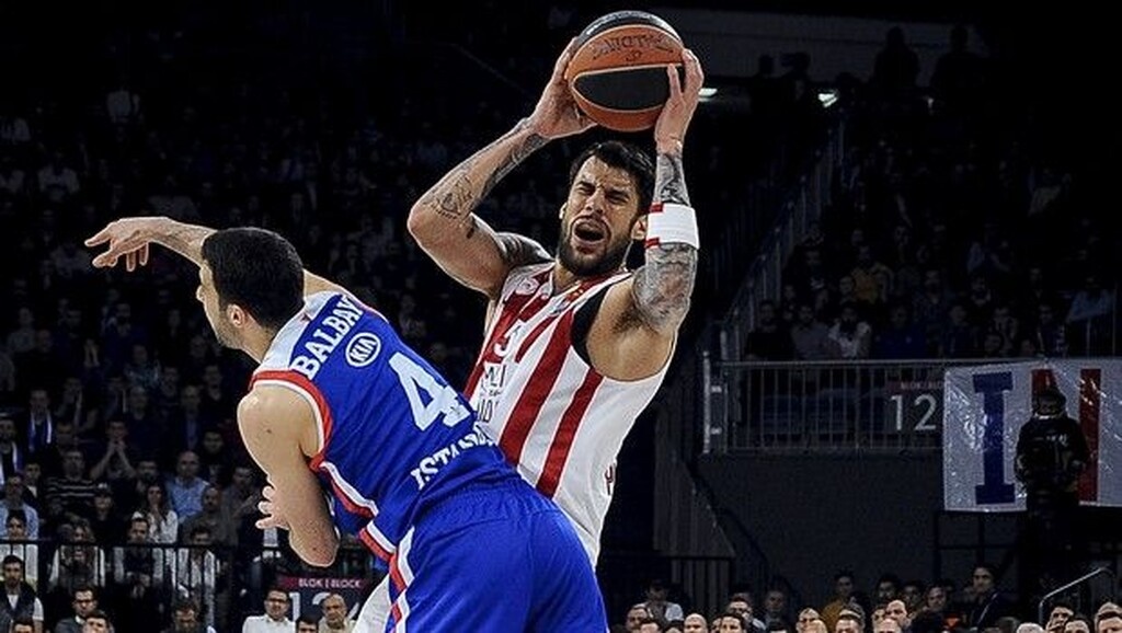 Ανανέωσε και ο Μπαλμπάι με Εφές