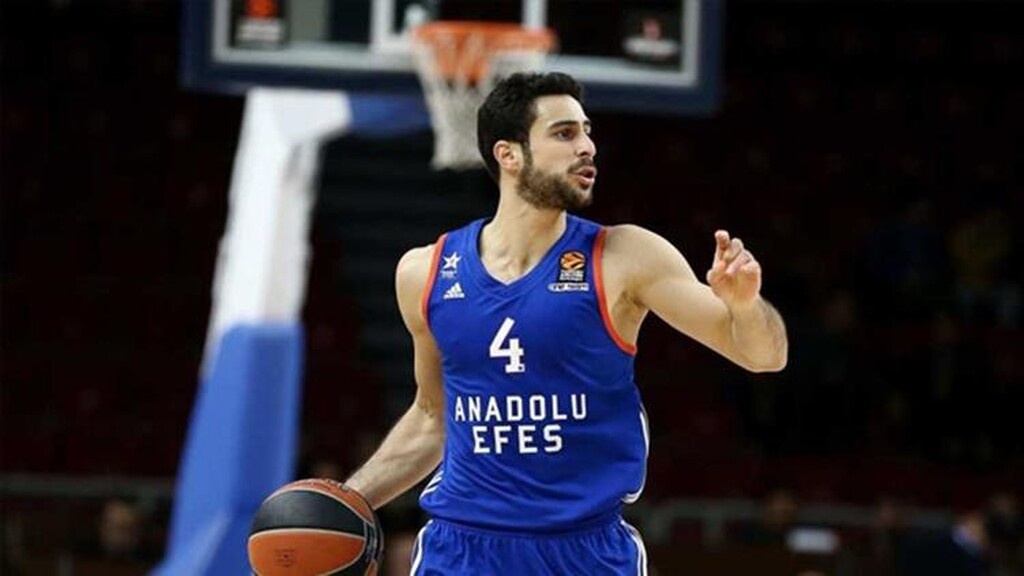 Ανανέωσε και ο Μπαλμπάι με Εφές