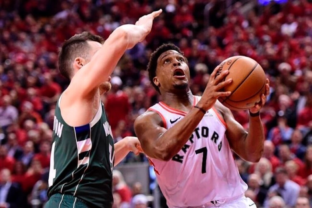 NBA: Κανονικά στους τελικούς ο Λόουρι