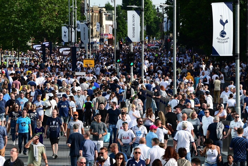 Τελικός Champions League 2019: Πανικός έξω από το γήπεδο της Τότεναμ (photos)