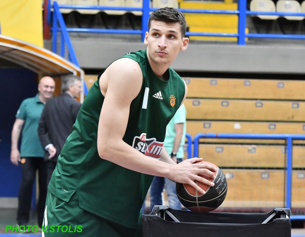 Περιστέρι-Παναθηναϊκός ΟΠΑΠ: Ζεσταίνονται για το τζάμπολ οι δυο ομάδες (photos)