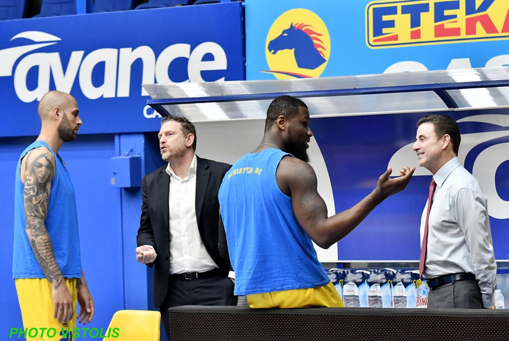 Περιστέρι-Παναθηναϊκός ΟΠΑΠ: Ζεσταίνονται για το τζάμπολ οι δυο ομάδες (photos)