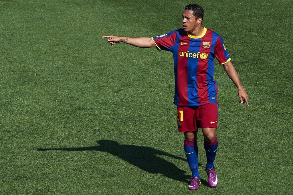 Βαριές κατηγορίες για πρώην παίκτη της Μπαρτσελόνα! (photos)