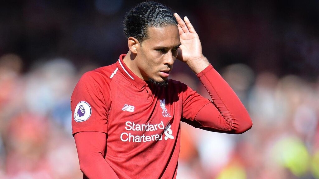 Στη Λίβερπουλ αναγνωρίζουν την προσφορά του Φαν Ντάικ και θέλουν να του βελτιώσουν το συμβόλαιο...