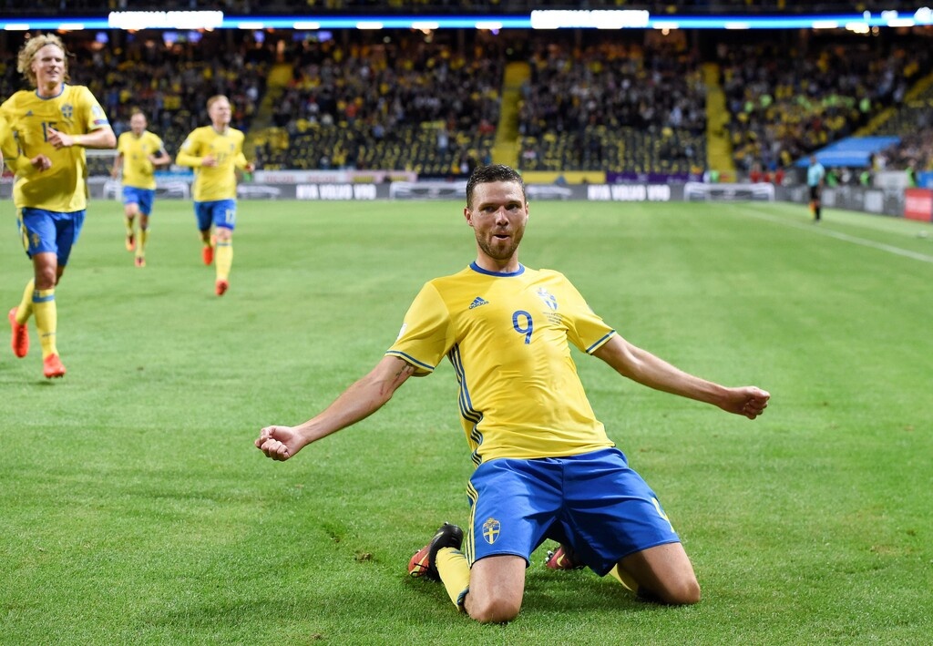 Ανατροπή για το μέλλον του Μπεργκ (photos)