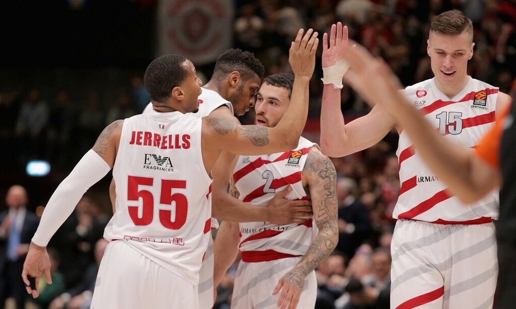 Σαν... κεραυνός έσκασε η είδηση ότι παίκτης της Αρμάνι Μιλάνο βρέθηκε θετικός σε έλεγχο ντόπινγκ.