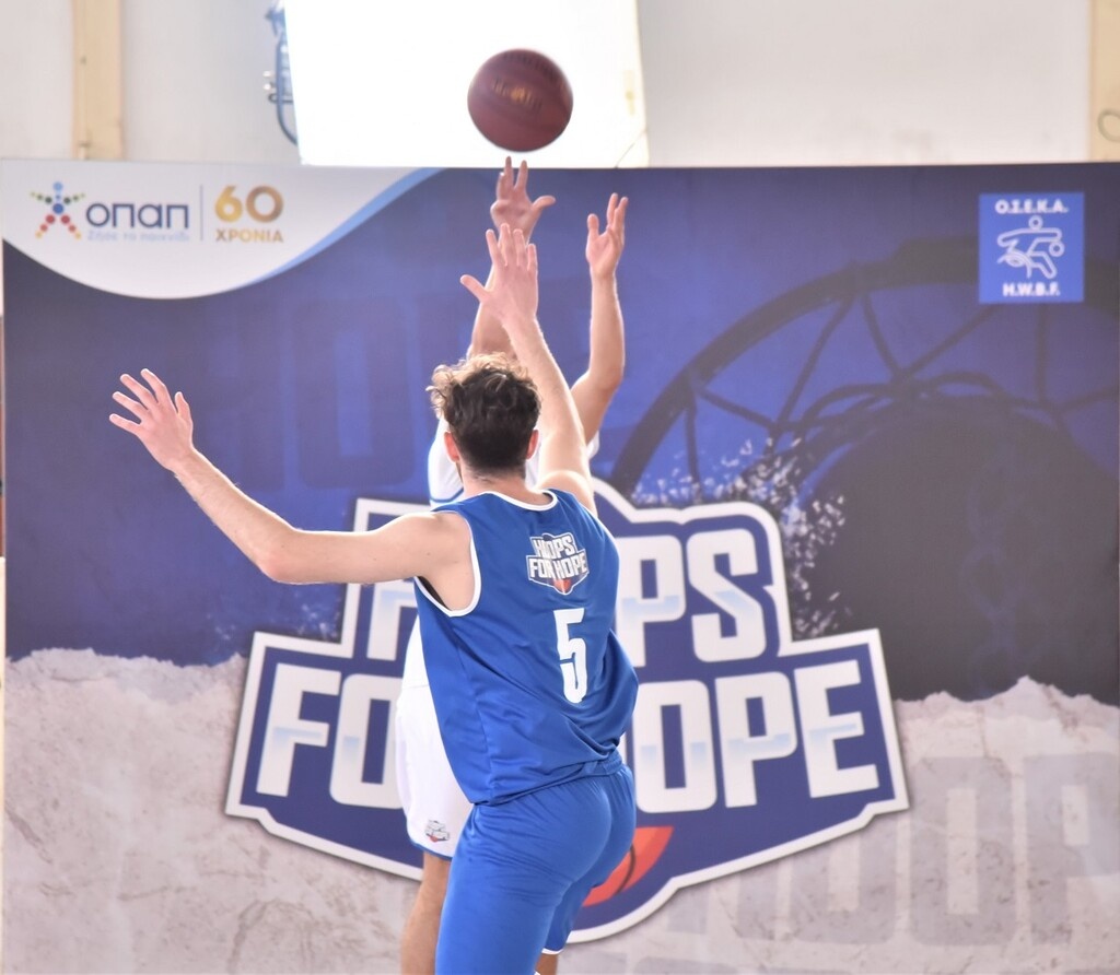 Hoops for Hope: Πέντε «θρύλοι» του μπάσκετ σκοράρουν με τον ΟΠΑΠ για την ΟΣΕΚΑ