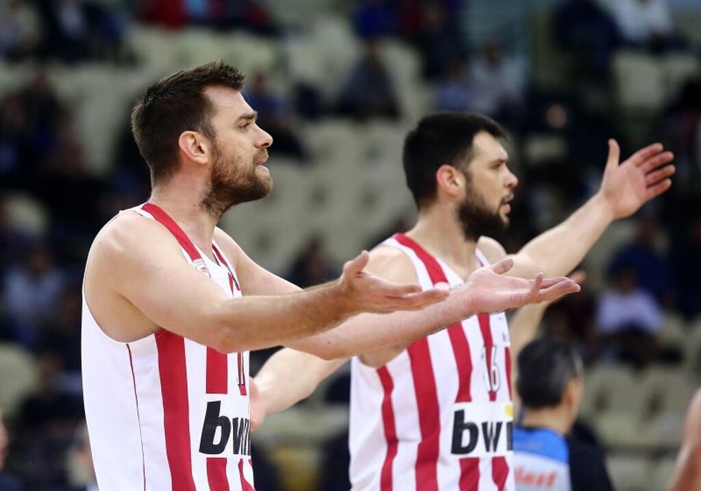 Στον Ολυμπιακό έχουν προχωρήσει τις συζητήσεις για να ενισχύσουν την ομάδα, ανεξάρτητα με το γεγονός ότι θα παίζουν στην Α2...