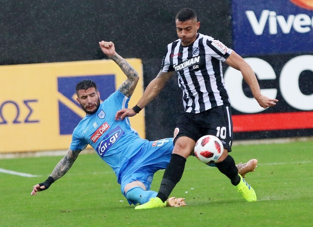 Όμως δυναμικά στο κόλπο της απόκτησής του μπήκε πάλι η ολλανδική Μπρέντα, που κατέθεσε νέα πρόταση