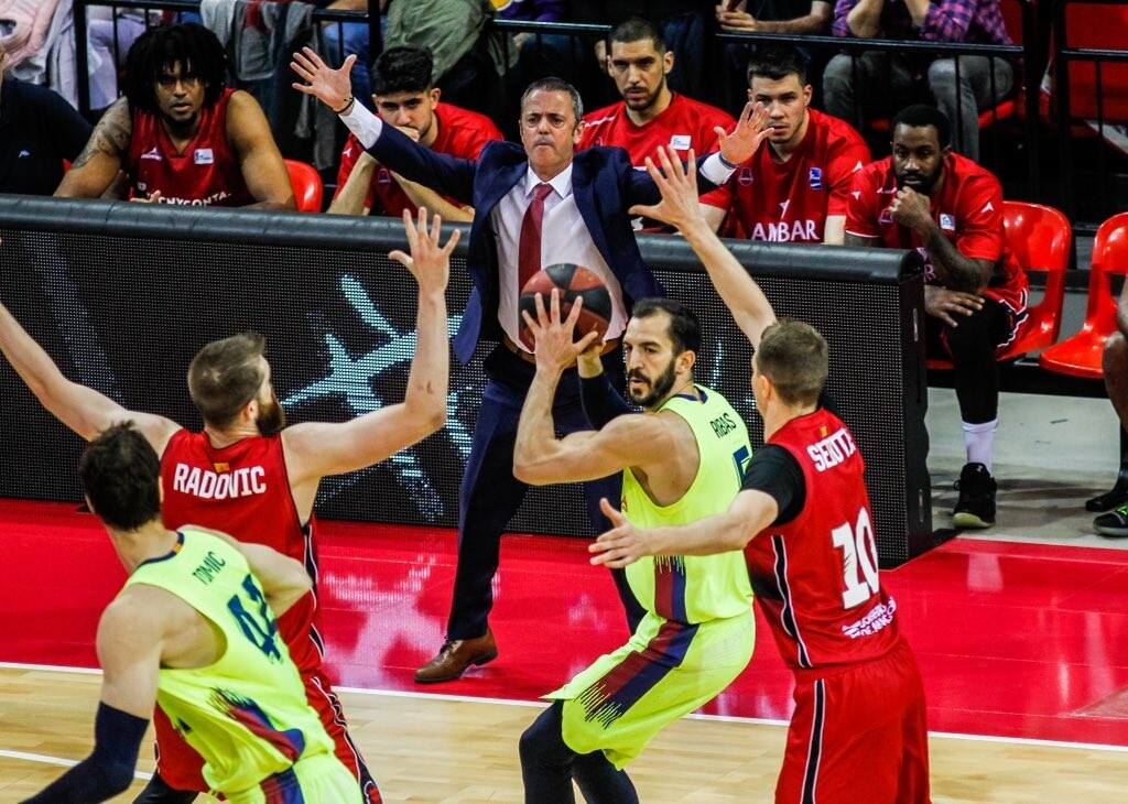 Στους τελικούς η Μπαρτσελόνα (videos)