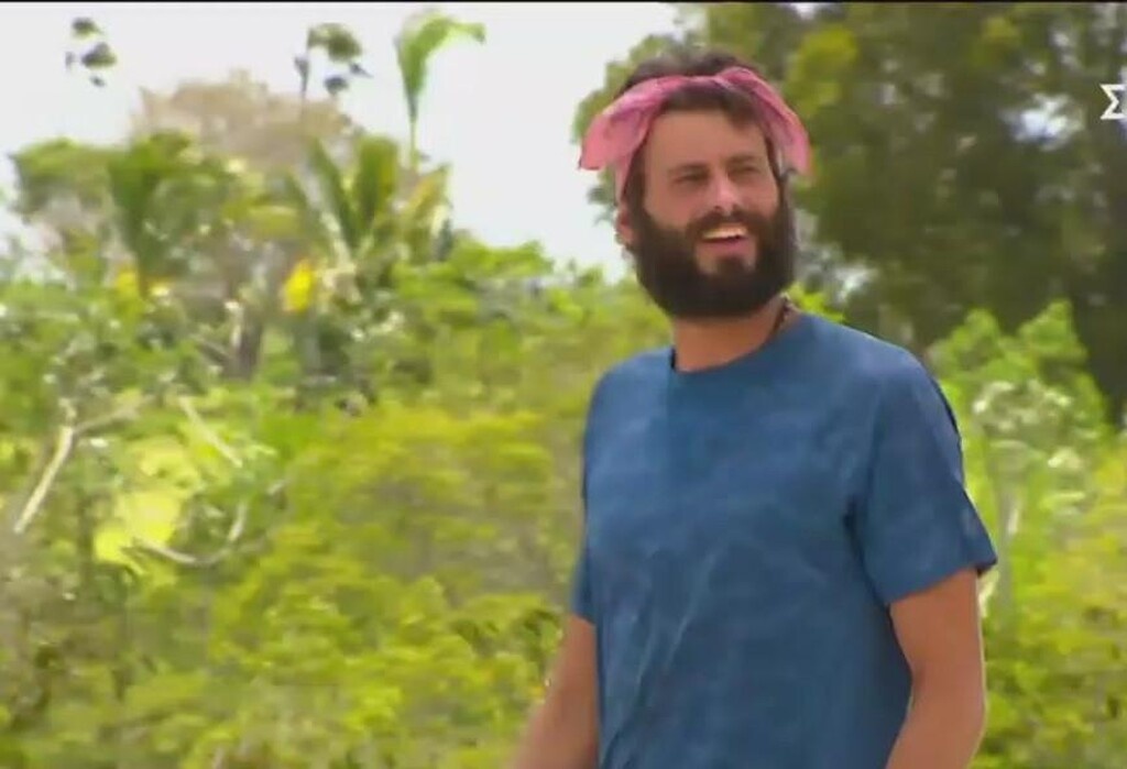 Θα αποχωρήσει ο Σπύρος σύμφωνα με τη διαρροή.