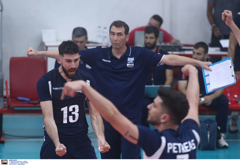 Εθνική ομάδα ανδρών: Νίκησε και βλέπει κορυφή (photos)